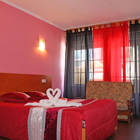 Guesthouse Monte Carlo OOporto Esterno foto