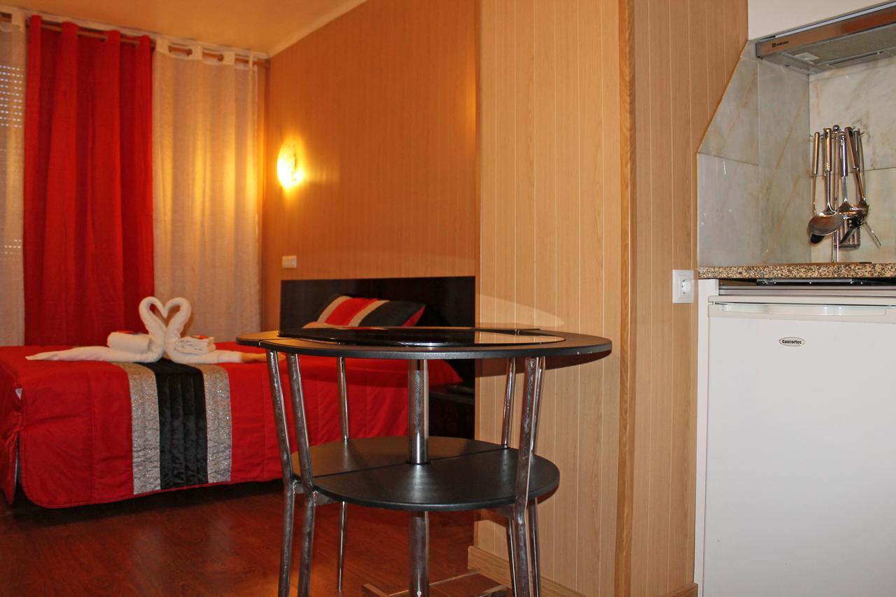 Guesthouse Monte Carlo OOporto Esterno foto