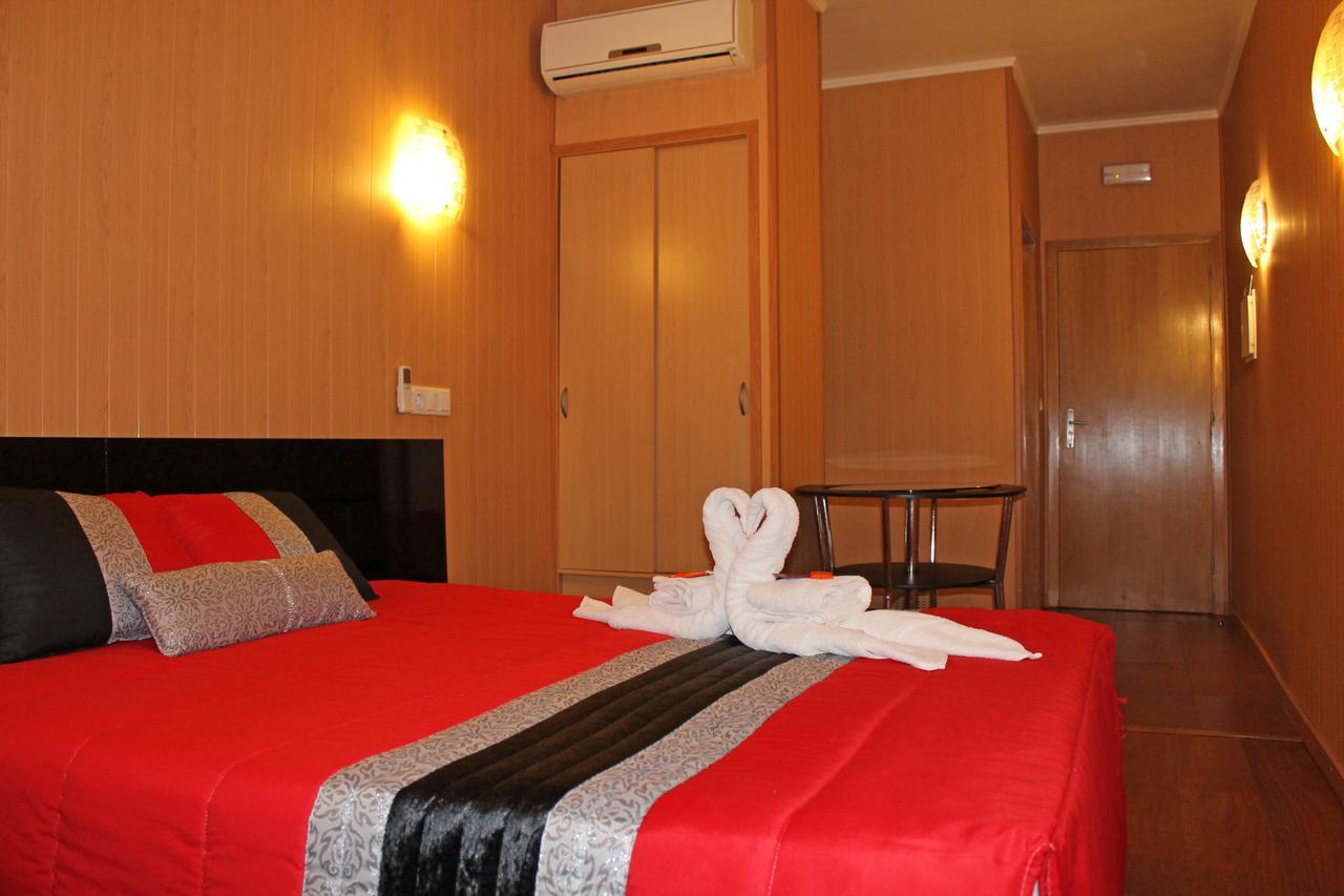 Guesthouse Monte Carlo OOporto Esterno foto